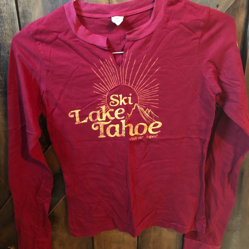 Hollister retro Lake Tahoe shirt